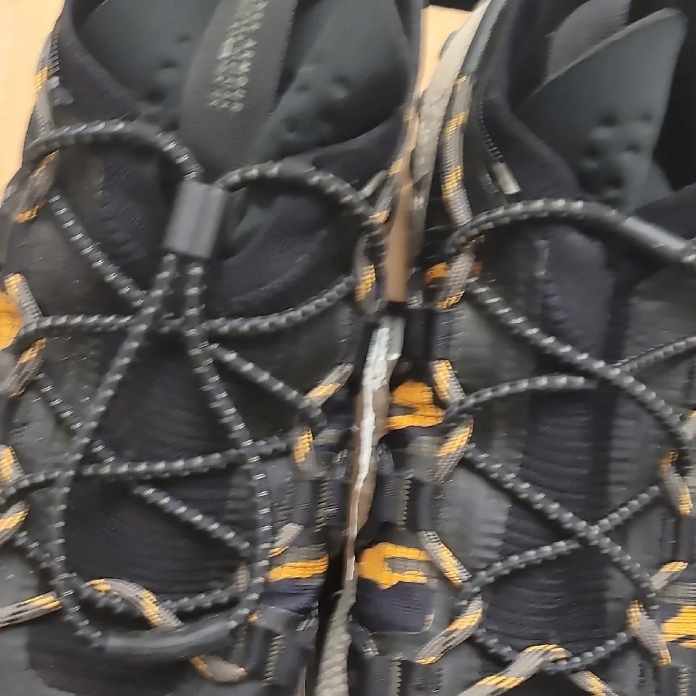 Under Armour Fat Tire Summit  Camo Pattern (No Cuffs)Trail Running(free XlJersey - Picture 3 of 7